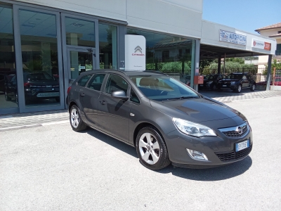 Opel ASTRA Sw